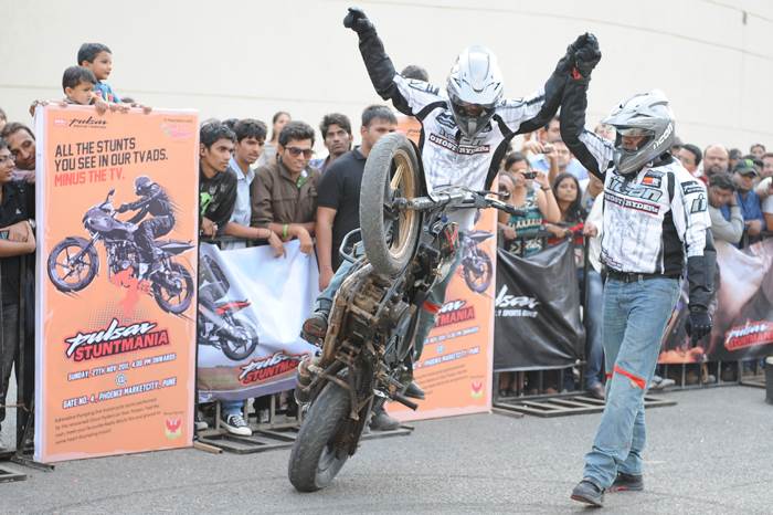 Pulsar Stuntmania hits Pune 